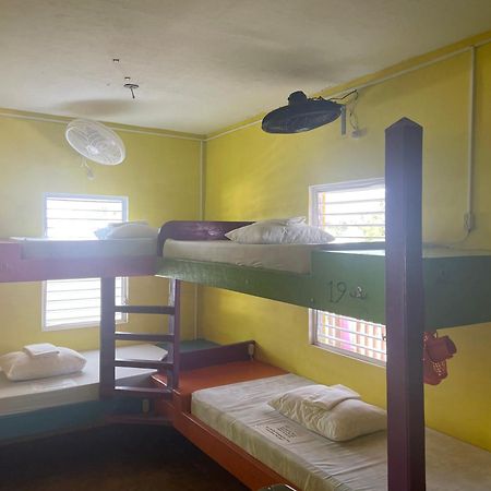 Travellers Palm Backpackers Hostel Caye Caulker Ngoại thất bức ảnh